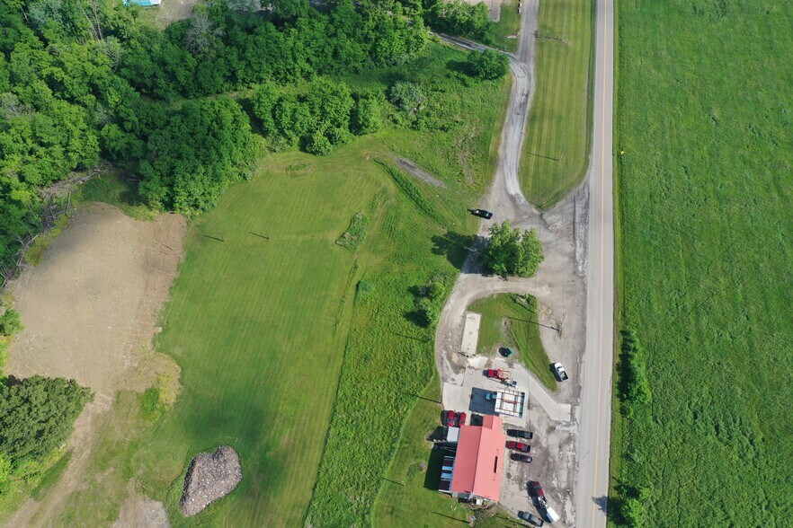 85491 Miller Station Rd, Hopedale, OH à vendre - Photo de l’immeuble – Image 3 sur 21