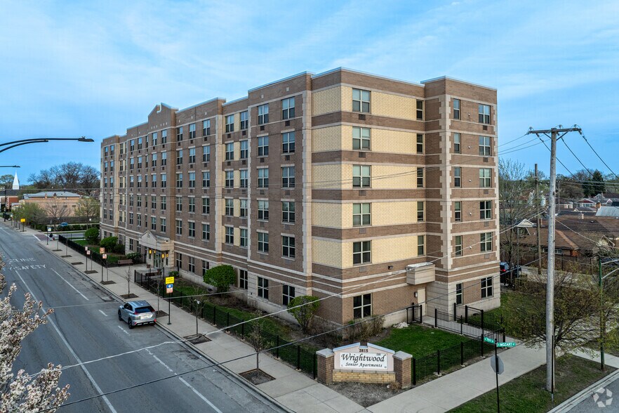 2815 W 79th St, Chicago, IL à vendre - Photo principale – Image 1 sur 5