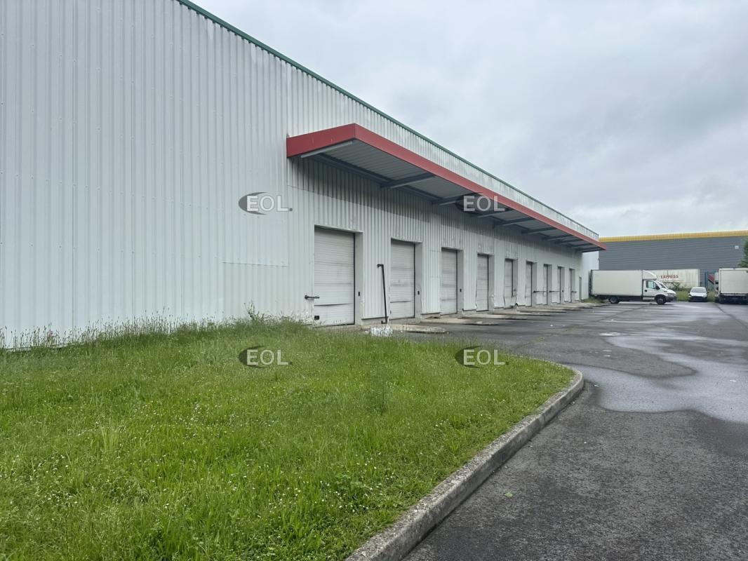 Industriel/Logistique dans Mitry-Mory à louer Photo de l’immeuble– Image 1 sur 5