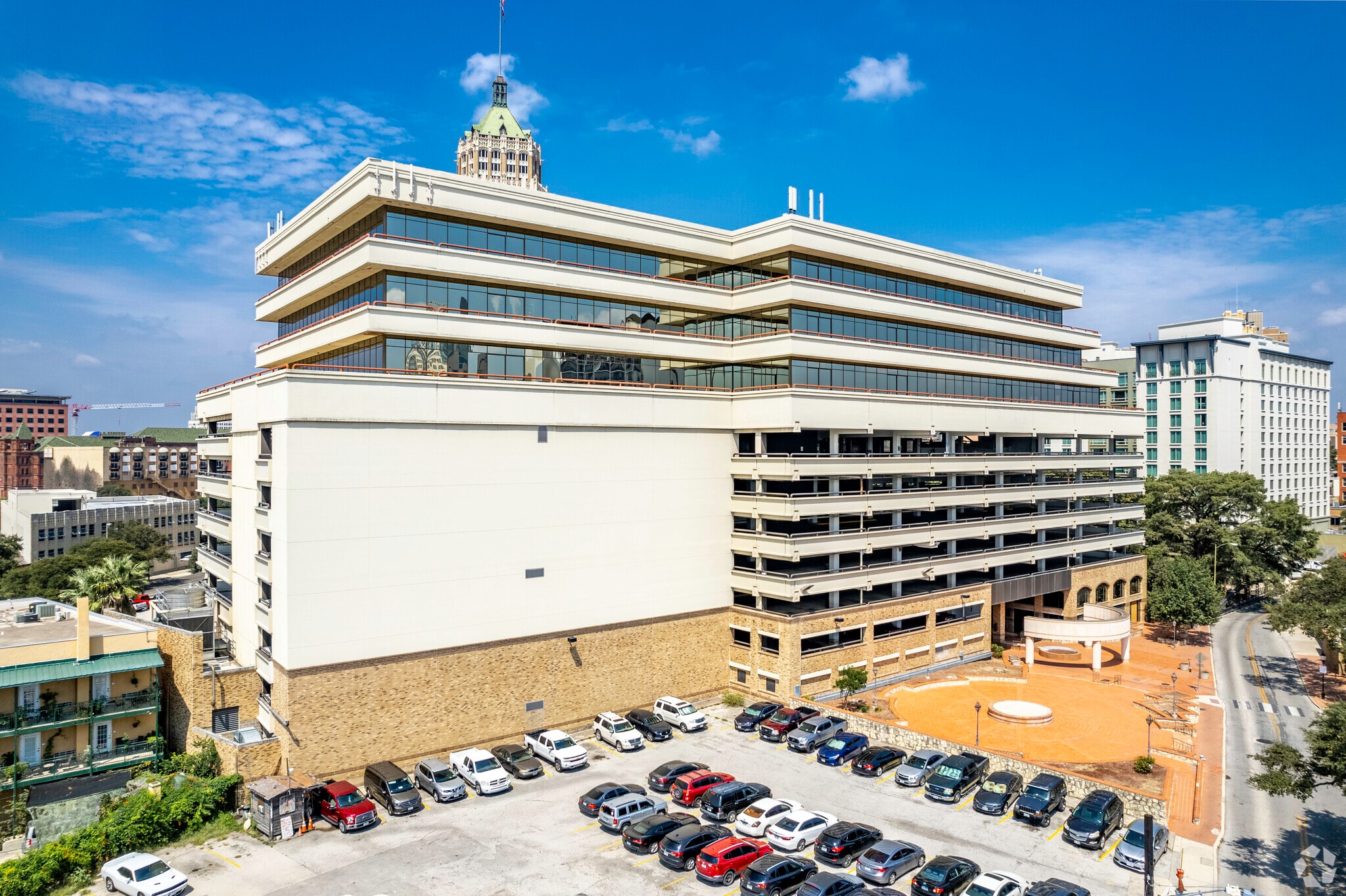 146 Navarro St, San Antonio, TX à vendre Photo principale– Image 1 sur 5