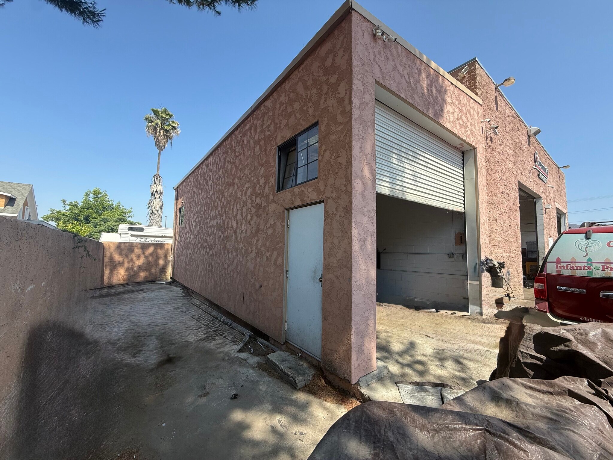 1259-1265 Broadway, El Cajon, CA à louer Photo de l’immeuble– Image 1 sur 14