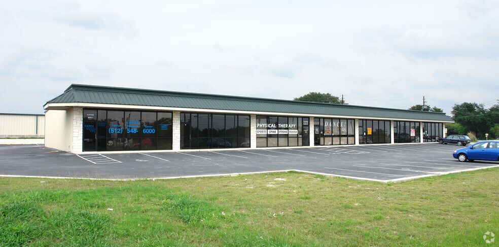 13740 W State Highway 29, Liberty Hill, TX à louer - Photo principale – Image 2 sur 10