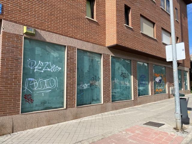 Local commercial dans Leganés, Madrid à louer Photo principale– Image 1 sur 7