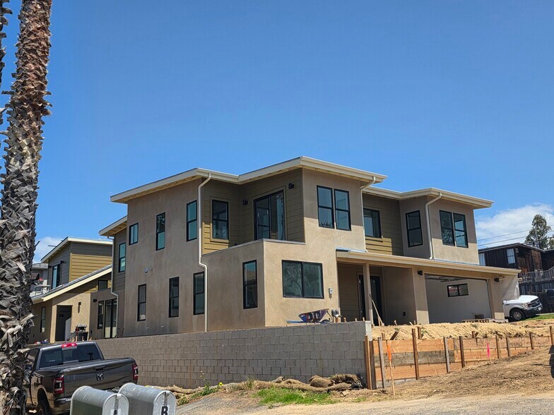 457 Piney Way, Morro Bay, CA à vendre - Photo de l’immeuble – Image 2 sur 2
