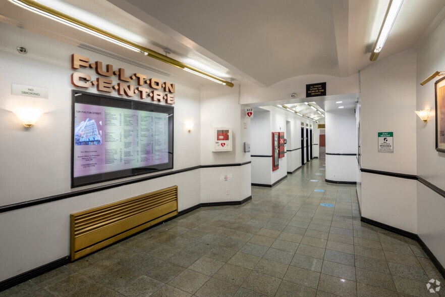 139 fulton St, New York, NY à louer - Hall d’entrée – Image 3 sur 15