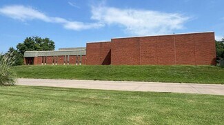 Plus de détails pour 2331 Millpark Dr, Maryland Heights, MO - Industriel/Logistique à louer