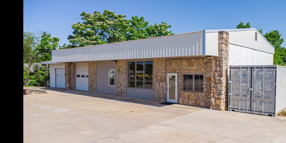 422 State Highway 42, Osage Beach, MO à louer - Photo de l’immeuble – Image 3 sur 17