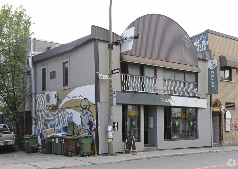 808-816 Rue Beaubien E, Montréal, QC à louer - Photo principale – Image 1 sur 2
