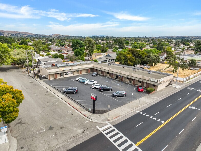 840 Tuolumne St, Vallejo, CA à vendre - Photo de l’immeuble – Image 3 sur 74