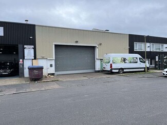 Plus de détails pour 6 Greycaine Rd, Watford - Industriel/Logistique à louer