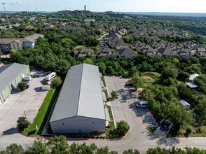 2105 Ranch Road 620 S, Lakeway, TX - Vue aérienne  vue de carte - Image1