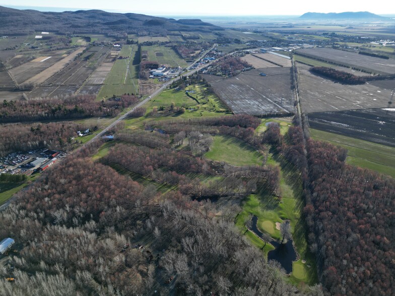 230-250 Rte 112, Rougemont, QC à vendre - Aérien – Image 1 sur 6