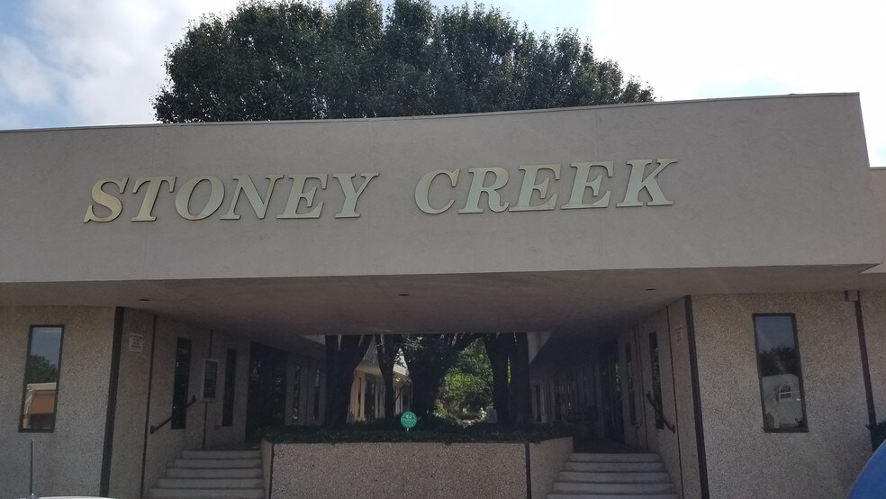 8524 S Western Ave, Oklahoma City, OK à vendre - Photo de l’immeuble – Image 3 sur 23