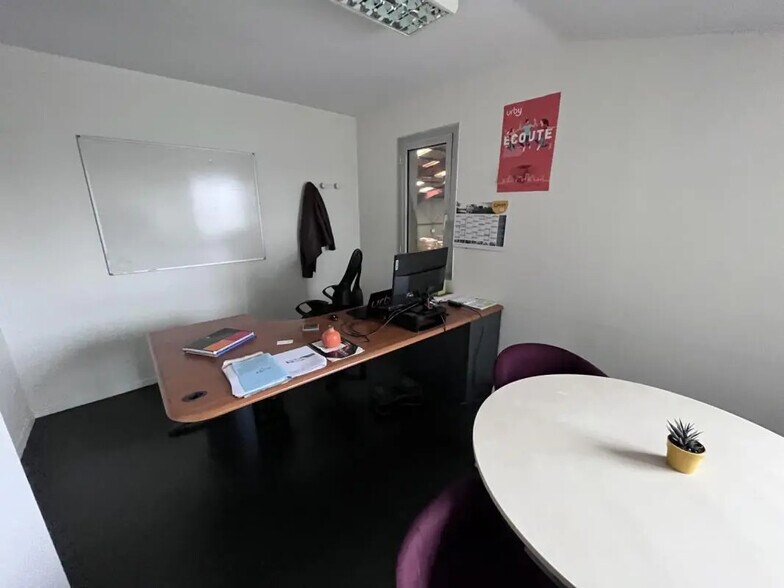 Local d’activités dans Vern-sur-Seiche à louer - Photo intérieure – Image 3 sur 8