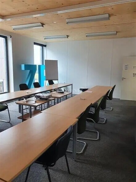 Bureau dans Maxéville à louer - Photo de l’immeuble – Image 2 sur 9