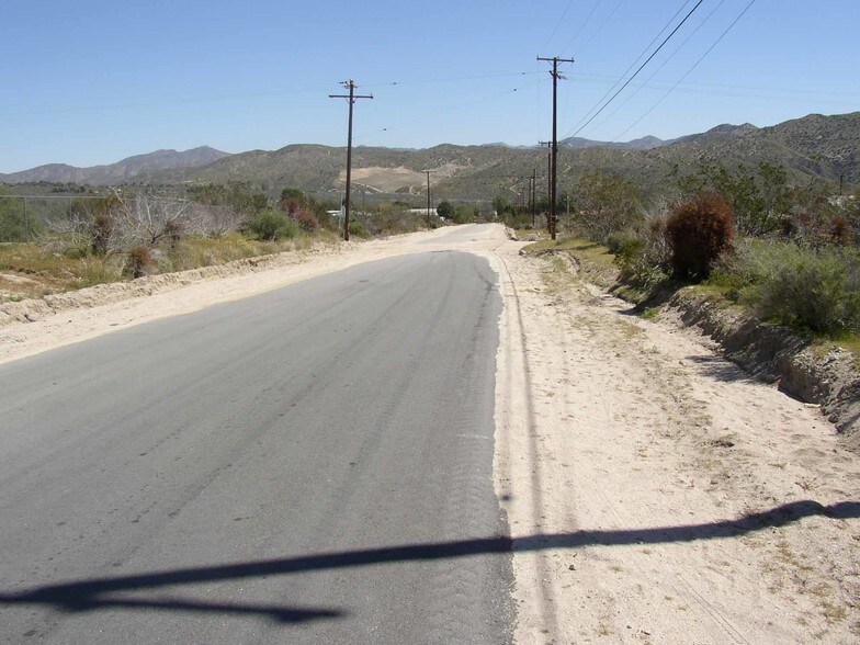 0 Pioneer Rd, Morongo Valley, CA à vendre - Photo de l’immeuble – Image 2 sur 16