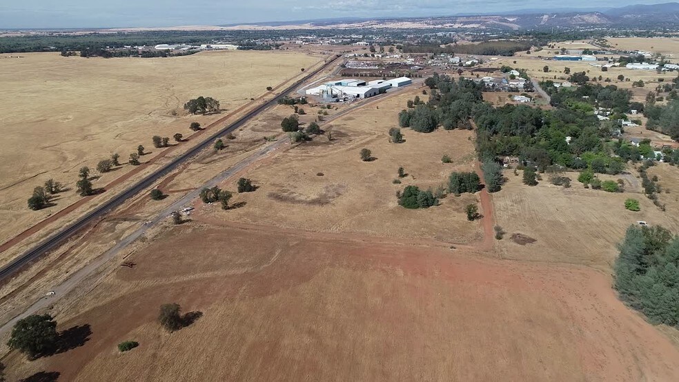 Railroad Ave, Oroville, CA à vendre - Vidéo sur l’annonce professionnelle – Image 2 sur 8