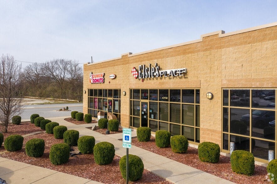 17499 Dixie Hwy, East Hazel Crest, IL à louer - Photo de l’immeuble – Image 2 sur 6