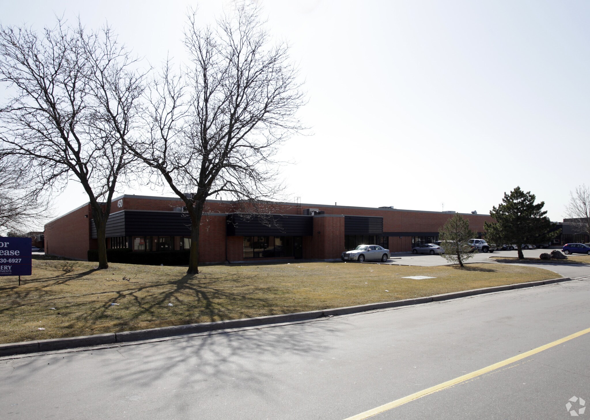 450 Tapscott Rd, Toronto, ON à louer Photo principale– Image 1 sur 3