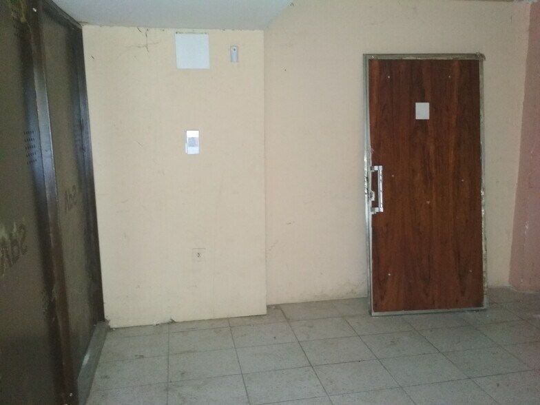 View Photo