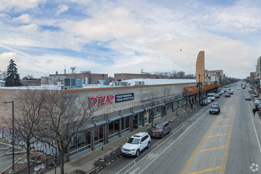 3913-3999 W Madison St, Chicago, IL à louer - Photo de l’immeuble – Image 3 sur 3