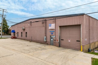 Plus de détails pour 201-255 Keyes Ave – Industriel/Logistique à vendre, Hampshire, IL