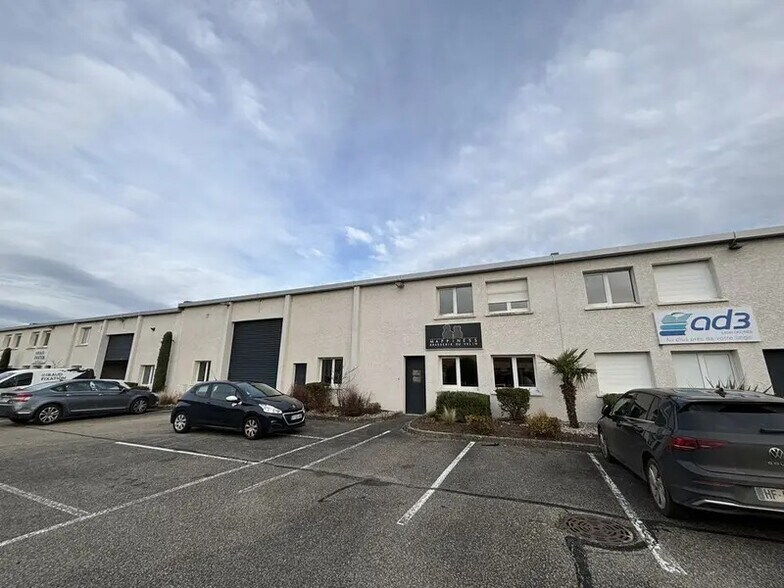 31 Rue Wilson, Décines-Charpieu à louer - Photo de l’immeuble – Image 1 sur 19