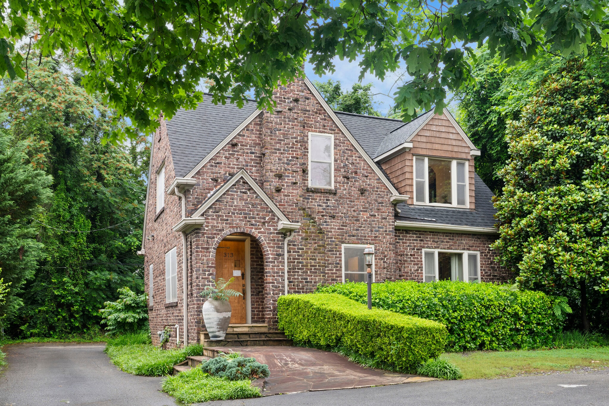 313 N Forest Park Blvd, Knoxville, TN à louer Photo de l’immeuble– Image 1 sur 13