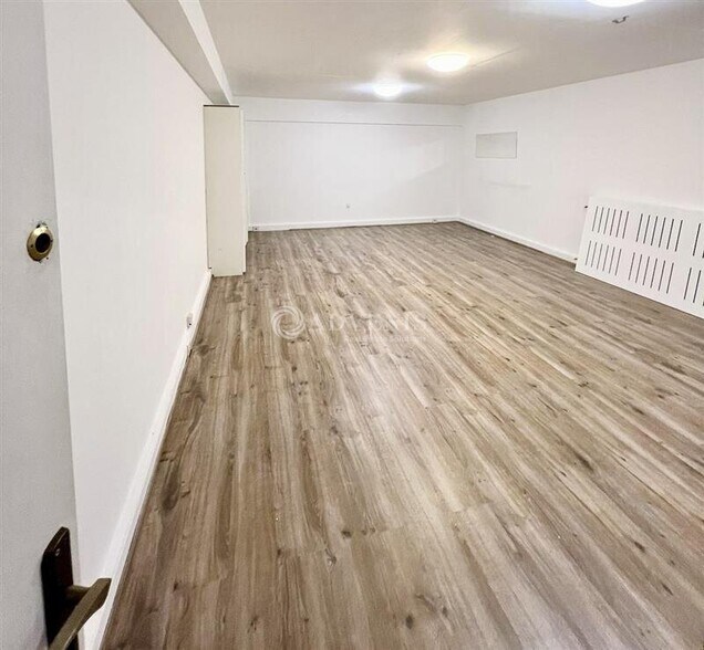 26 Rue Pierre Sémard, Châtillon à louer - Photo intérieure – Image 2 sur 5
