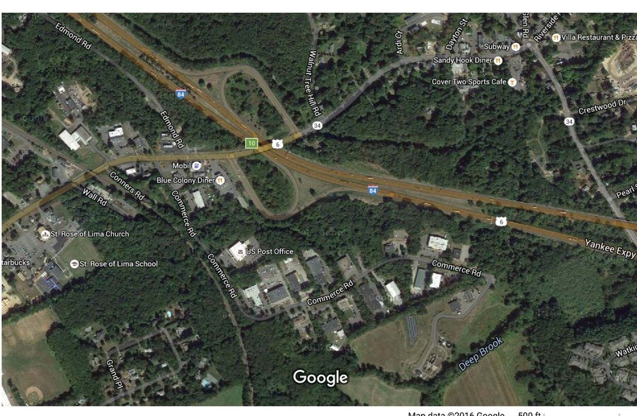 57 Church Hill Rd, Newtown, CT à louer - Photo principale – Image 1 sur 5