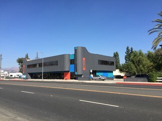 Plus de détails pour 9040 Topanga Canyon Blvd, West Hills, CA - Bureau à louer