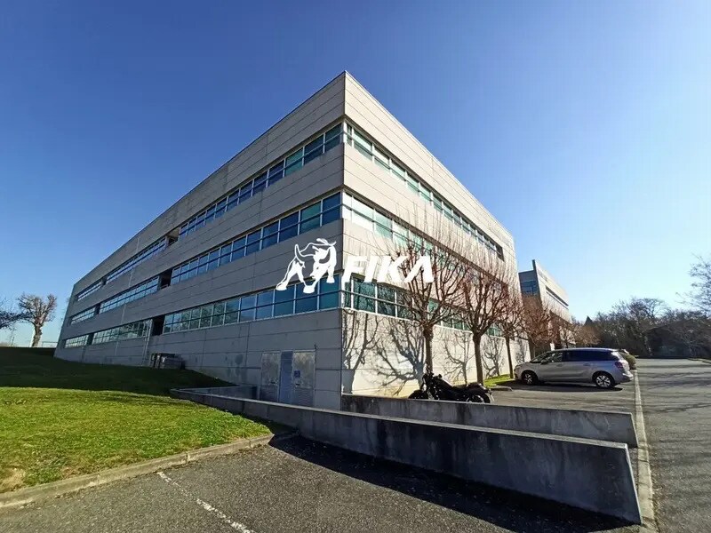2460 Voie De L'occitanie, Labège à louer Photo de l’immeuble– Image 1 sur 9