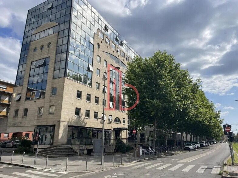 Bureau dans Bordeaux à louer - Photo de l’immeuble – Image 1 sur 6