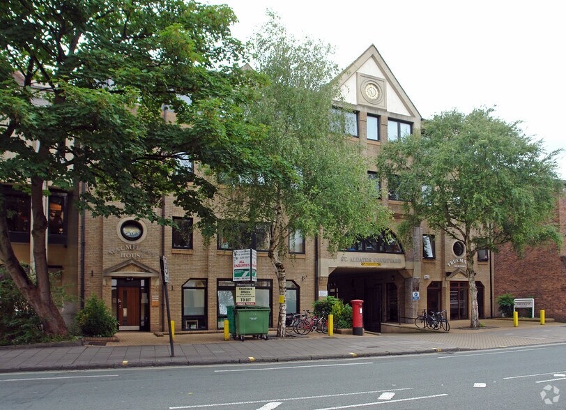 38 St. Aldates, Oxford à louer - Photo de l’immeuble – Image 2 sur 4