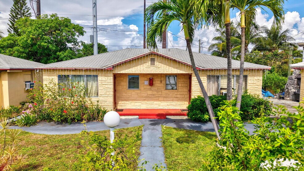 709 S Dixie Hwy, Lake Worth, FL à vendre - Photo de l’immeuble – Image 3 sur 12