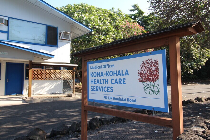 75-137 Hualalai Rd, Kailua Kona, HI à vendre - Photo de l’immeuble – Image 3 sur 6