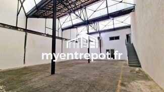 Plus de détails pour Local d'activités à louer