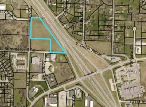 N Main St, Peculiar, MO à vendre - Photo de l’immeuble – Image 1 sur 1