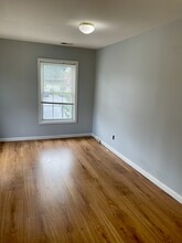 915 Lafayette Blvd, Fredericksburg, VA à louer Photo de l’immeuble– Image 2 sur 20