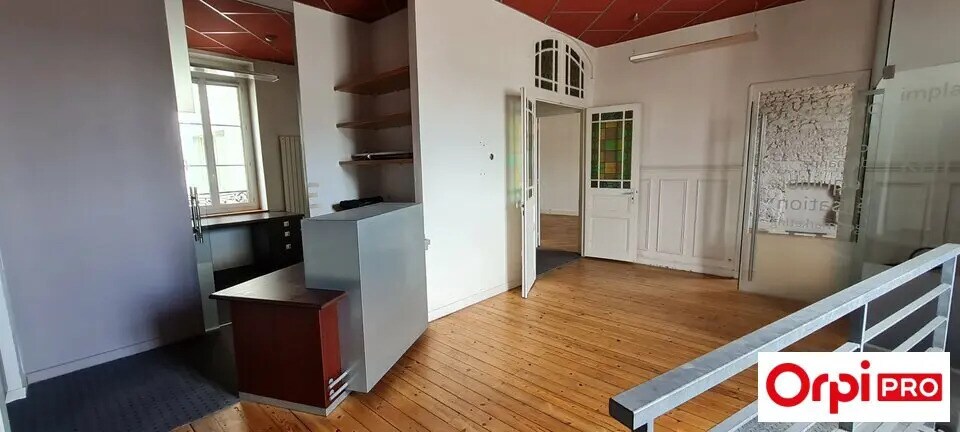 Bureau dans Saint-Brieuc à louer - Photo de l’immeuble – Image 3 sur 4