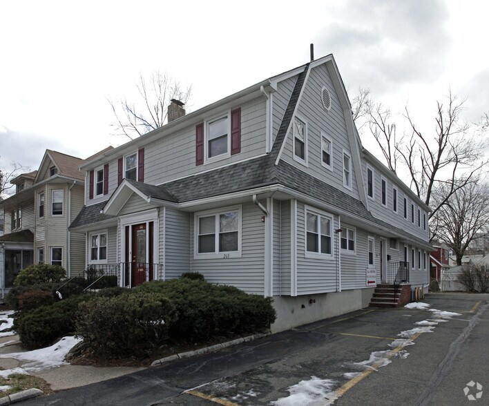 269, 279-293 Passaic St portefeuille de 2 biens à vendre sur LoopNet.fr - Photo principale – Image 2 sur 7