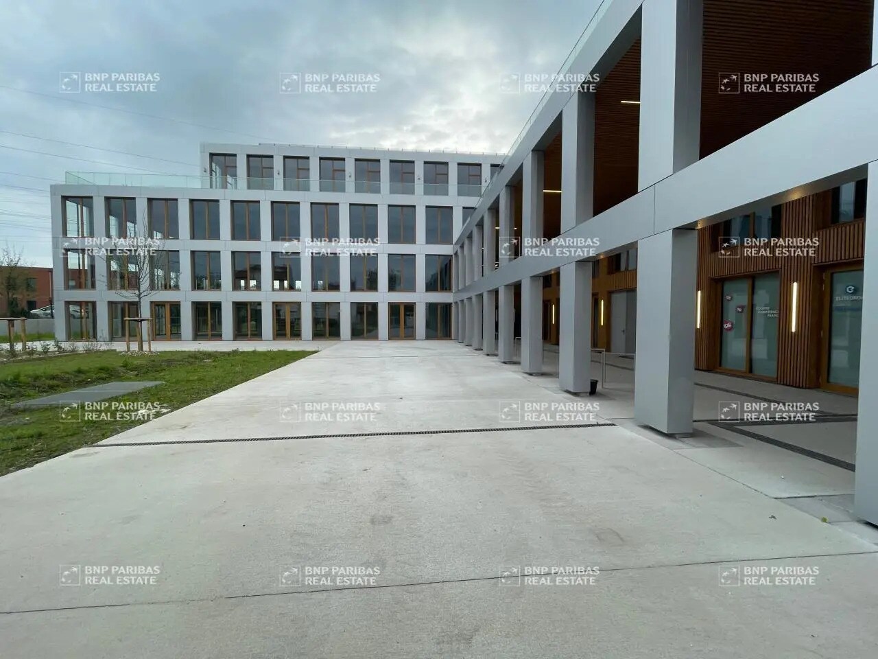 12 Rue Harald Stammbach, Wasquehal à louer Photo de l’immeuble– Image 1 sur 10