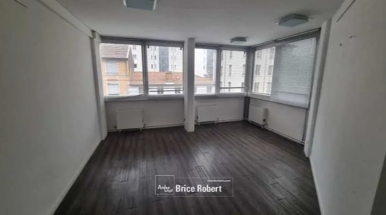 Bureau dans Villeurbanne à louer Photo intérieure– Image 1 sur 7