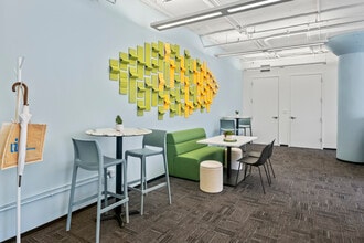 325 W Huron St, Chicago, IL à louer Photo intérieure– Image 2 sur 5