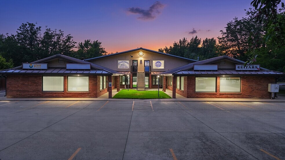 2707 W Eisenhower Blvd, Loveland, CO à vendre - Photo principale – Image 2 sur 30