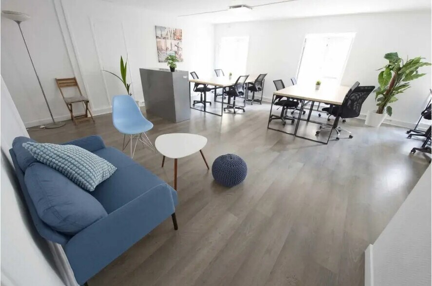 Bureau dans Paris à louer - Photo de l’immeuble – Image 1 sur 6