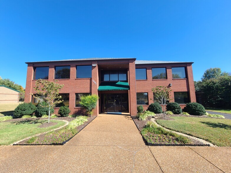 1802 Williamson Ct, Brentwood, TN à louer - Photo de l’immeuble – Image 1 sur 23