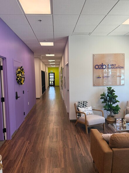 1449 SW 74th Dr, Gainesville, FL à louer - Photo intérieure – Image 3 sur 8