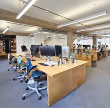 32 Dallington St, Londres à louer Photo intérieure– Image 1 sur 3