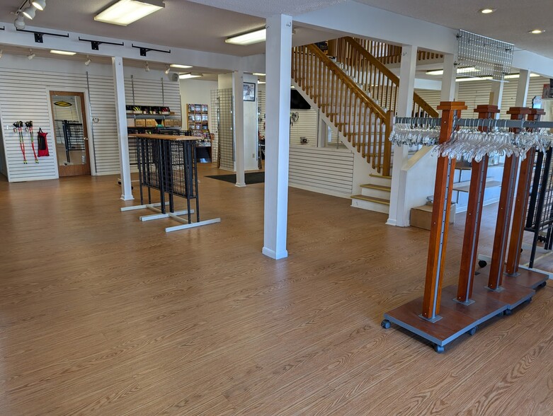 55 W Housatonic St, Pittsfield, MA à vendre - Photo intérieure – Image 3 sur 44